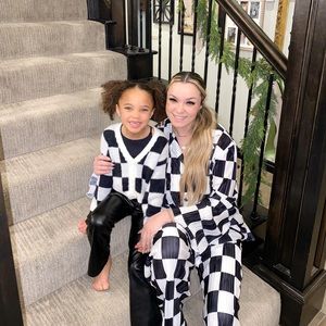 Meet your Posher, Macey